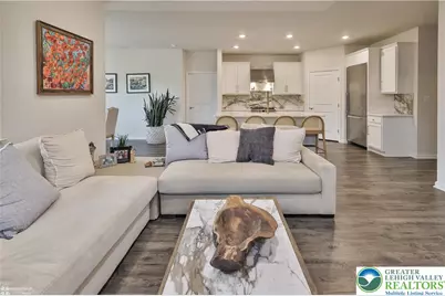 8012 Century Boulevard, Lower Macungie, PA 18031 - Photo 27