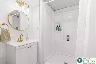 1322 Valley Rd, Bethlehem City, PA 18018 - Photo 23