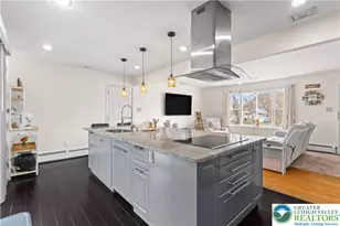 1322 Valley Rd, Bethlehem City, PA 18018 - Photo 9