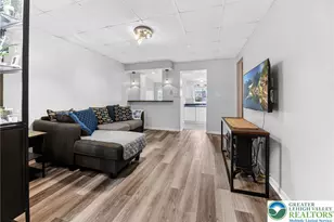 1127 Oak St, Coplay Boro, PA 18037 - Photo 7