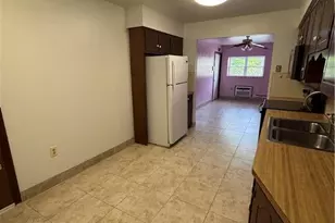 2027 Willow Park Rd, Bethlehem Township, PA 18020 - Photo 11