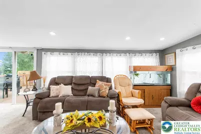 5761 Chestnut Street, Upper Milford Township, PA 18029 - Photo 3