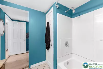 5761 Chestnut Street, Upper Milford Township, PA 18029 - Photo 9