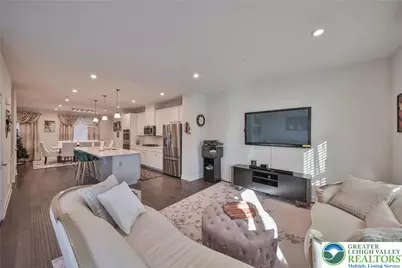 2364 Raya Way, Bethlehem Township, PA 18045 - Photo 13