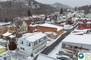 543 Hazle St, Tamaqua, PA 18252 - Photo 3