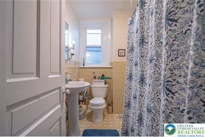1417 Lorain Avenue, Bethlehem City, PA 18018 - Photo 17