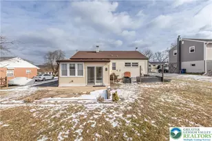 107 9th St, Coopersburg Boro, PA 18036 - Photo 3