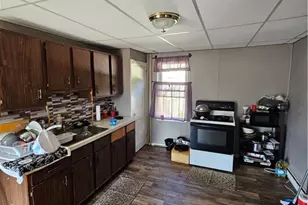 35 Vine St, Tamaqua, PA 18252 - Photo 3