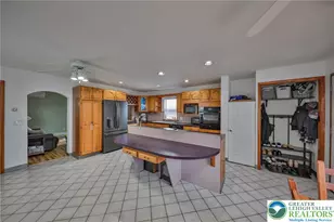 1138 Loxley Ln, Salisbury Township, PA 18103 - Photo 9