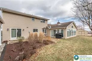 3904 Shirley Dr, North Whitehall Twp, PA 18078 - Photo 9