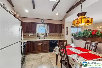 3829 Washington Street, North Whitehall Twp, PA 18078 - Photo 17