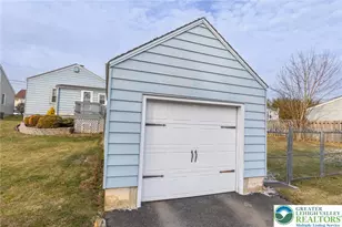 2732 Oregon St, Palmer Twp, PA 18045 - Photo 17