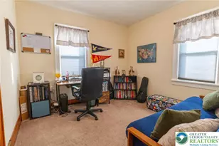 2732 Oregon St, Palmer Twp, PA 18045 - Photo 9