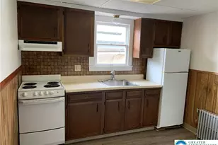 12 Pennsylvania Ave, Pen Argyl Boro, PA 18072 - Photo 3