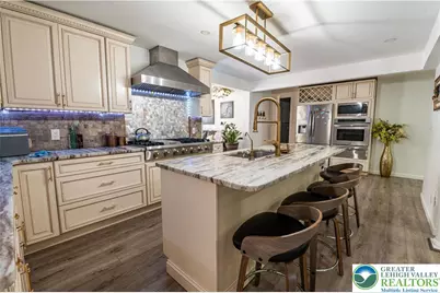 1555 Longleaf Drive, Chestnuthill Twp, PA 18330 - Photo 13