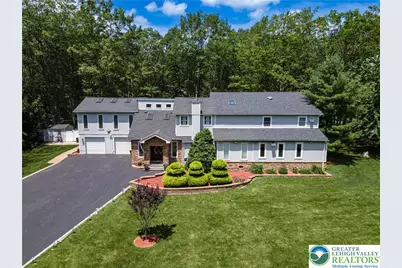 1555 Longleaf Drive, Chestnuthill Twp, PA 18330 - Photo 1