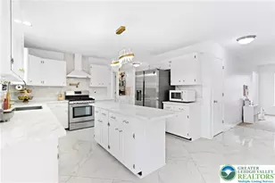 118 Walker Dr, Allen Township, PA 18067 - Photo 17