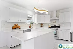 118 Walker Dr, Allen Township, PA 18067 - Photo 13