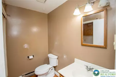 1661 Ilona Drive, Hellertown Boro, PA 18055 - Photo 17