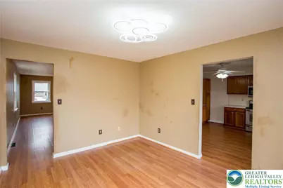 1661 Ilona Drive, Hellertown Boro, PA 18055 - Photo 9