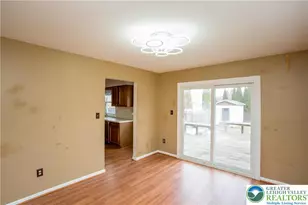 1661 Ilona Dr, Hellertown Boro, PA 18055 - Photo 7