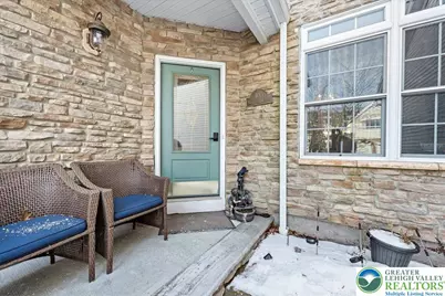 400 Inverness Circle, Easton, PA 18042 - Photo 3