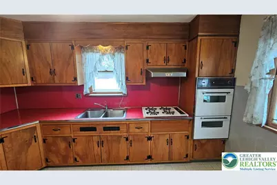 325 E Walnut Street, Hellertown Boro, PA 18055 - Photo 23