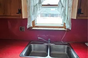 325 E Walnut St, Hellertown Boro, PA 18055 - Photo 27