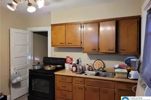 210 S 17th St, Allentown, PA 18104 - Photo 5