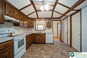 788 Edgemont Ave, Palmerton Boro, PA 18071 - Photo 11