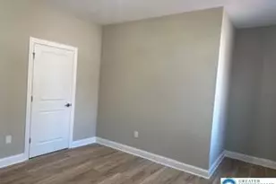 427 Delaware Ave, Portland, PA 18351 - Photo 11