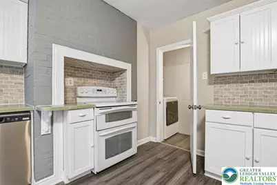 3209 N Front Street, Whitehall Twp, PA 18052 - Photo 19