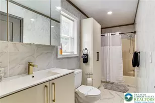 7901 Sleepy Hollow Dr, Tobyhanna, PA 18466 - Photo 11