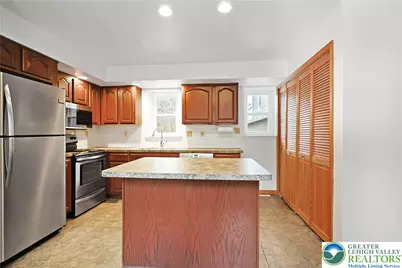 337 W Main Street, Bath Boro, PA 18014 - Photo 9