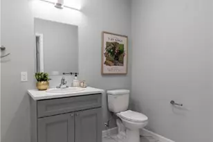 948 N Front St, Allentown City, PA 18102 - Photo 17