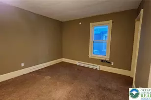 262 Broad St, Bath, PA 18014 - Photo 9