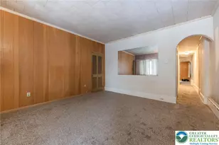 28 N Greenwood St, Tamaqua, PA 18252 - Photo 7