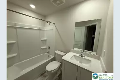 7676 Clayton Avenue, Upper Saucon Township, PA 18036 - Photo 9