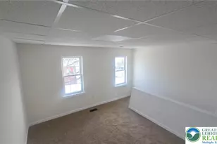 345 N 16th St, Allentown, PA 18102 - Photo 9