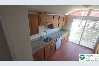 345 N 16th Street, Allentown, PA 18102 - Photo 5