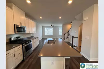 4934 Brookside Court, Upper Saucon Township, PA 18036 - Photo 9