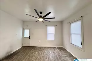 527 Bradley St, Bethlehem, PA 18015 - Photo 3