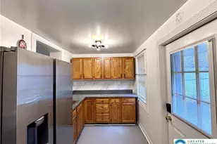 527 Bradley St, Bethlehem, PA 18015 - Photo 9