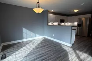 2718 Sequoia Dr, Macungie Boro, PA 18062 - Photo 3