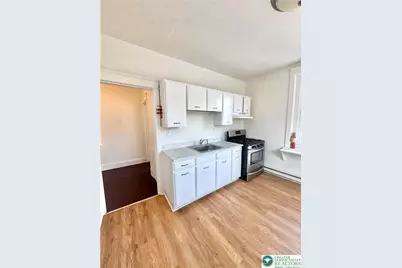 819 E 5th Street #2, Bethlehem City, PA 18015 - Photo 3