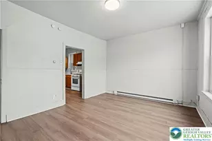 911 Wyandotte St, Bethlehem City, PA 18015 - Photo 3