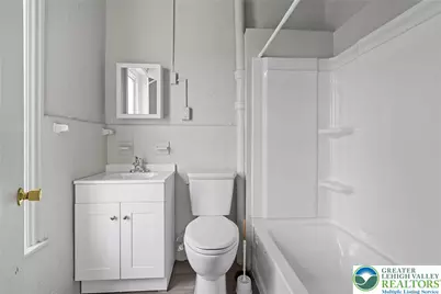 911 Wyandotte Street, Bethlehem City, PA 18015 - Photo 9