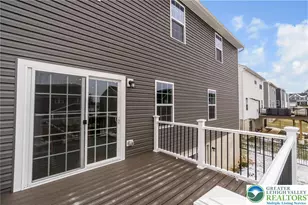 820 Hendon Ln, North Catasauqua Bor, PA 18032 - Photo 7