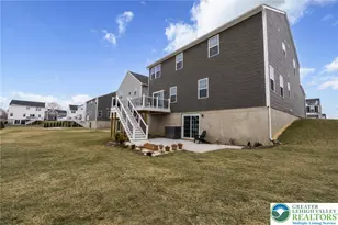 820 Hendon Ln, North Catasauqua Bor, PA 18032 - Photo 5