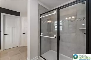 820 Hendon Ln, North Catasauqua Bor, PA 18032 - Photo 47